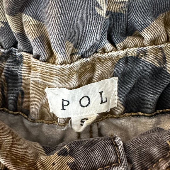 POL Camo Paperbag Shorts Womens Size small - Picture 2 of 3
